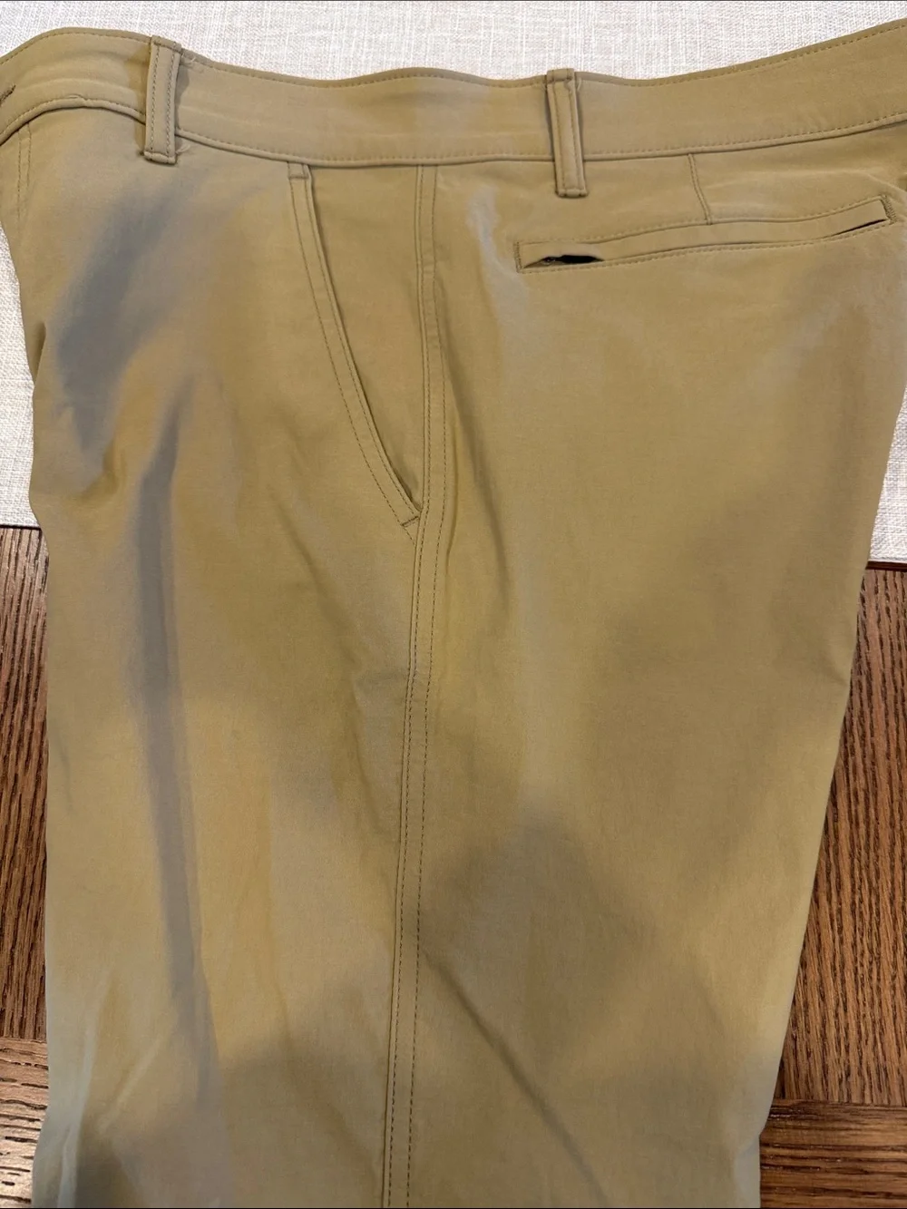 Eddie Bauer Men's Flat-Front Pants in Khaki